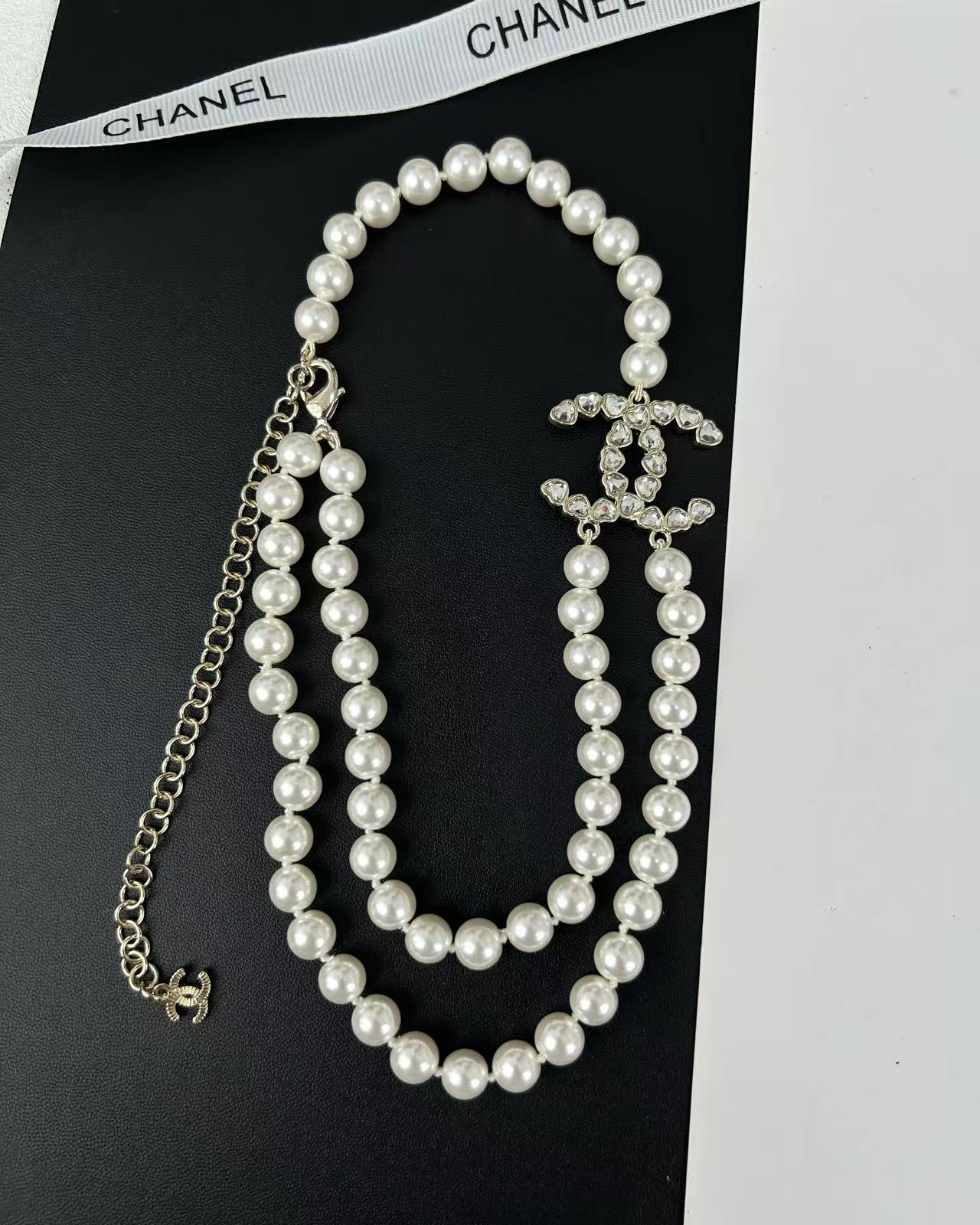 Chanel Elegant Two Layers Pearl Necklace - Original Replica Club