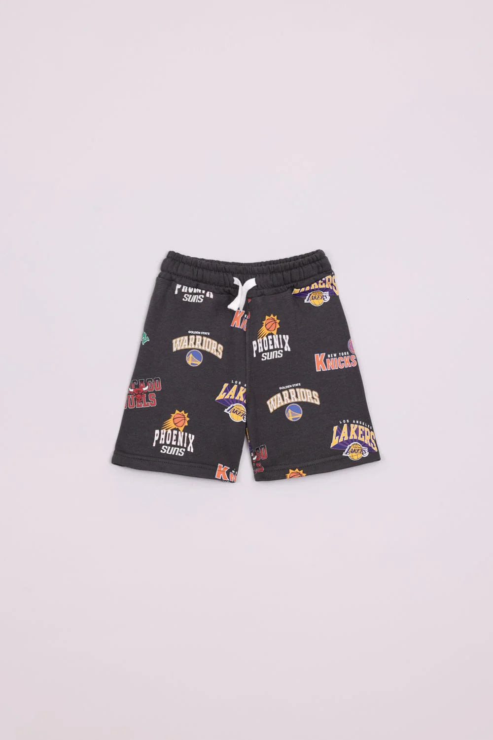 מכנסיים ממותגים NBA