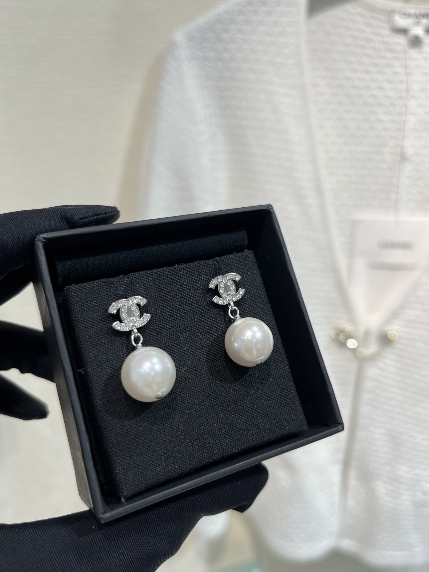 Chanel Classic Silver Coco Pearl Drop Earrings - Original Replica Club