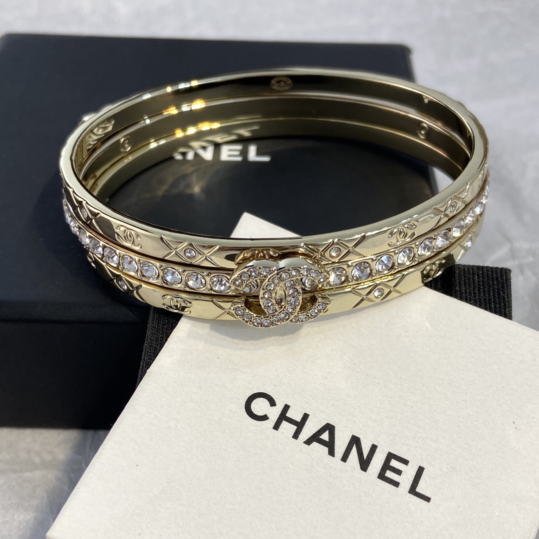 Chanel Coco Crush 3 Stacked Bracelets Bangles - Original Replica Club