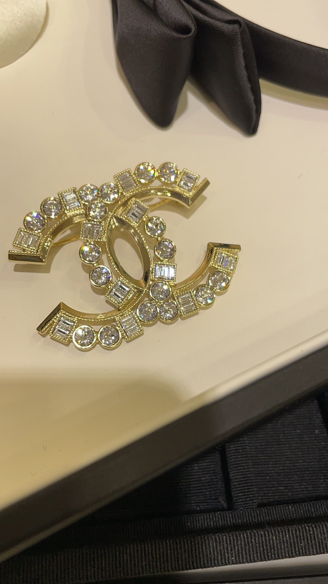 Chanel Sparkling Diamond CC Brooch - Original Replica Club