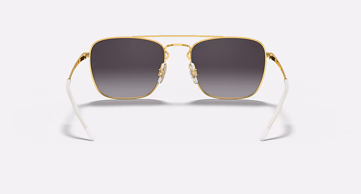 Ray-Ban RB3588
