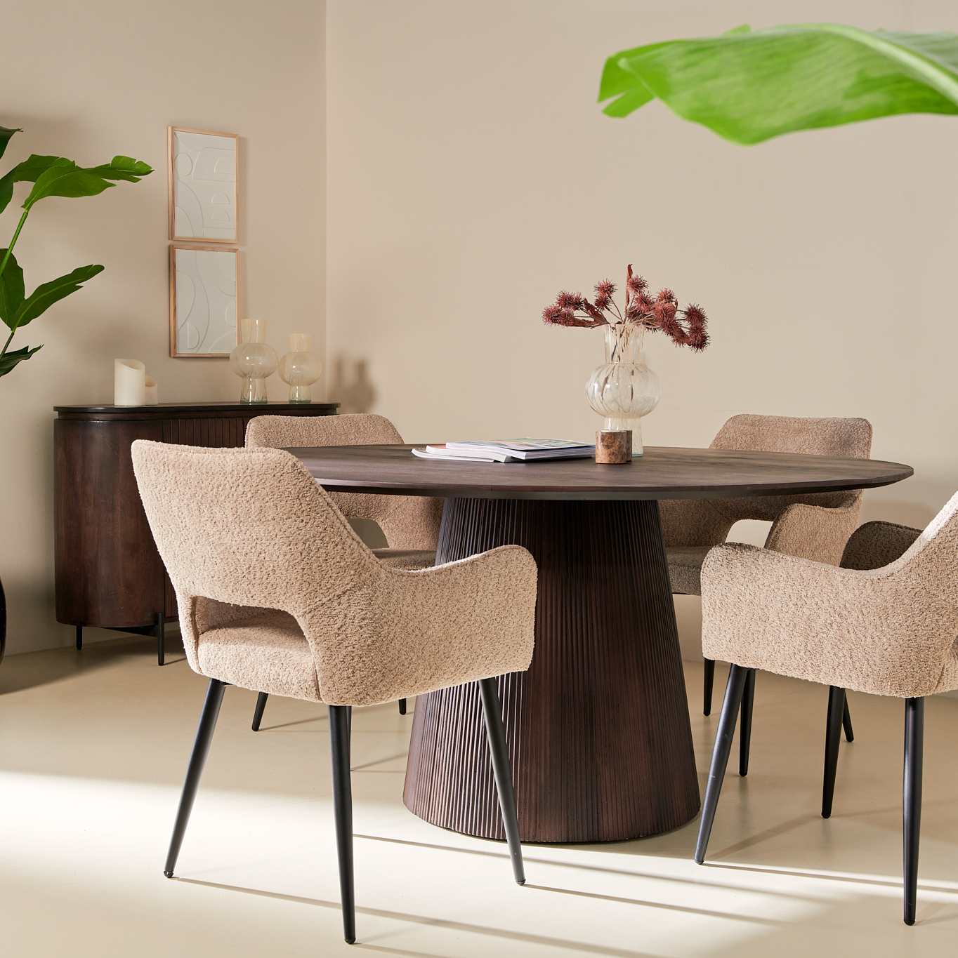 Blokker Grand Eettafel Donkerbruin Mangohout - Ø 150 cm