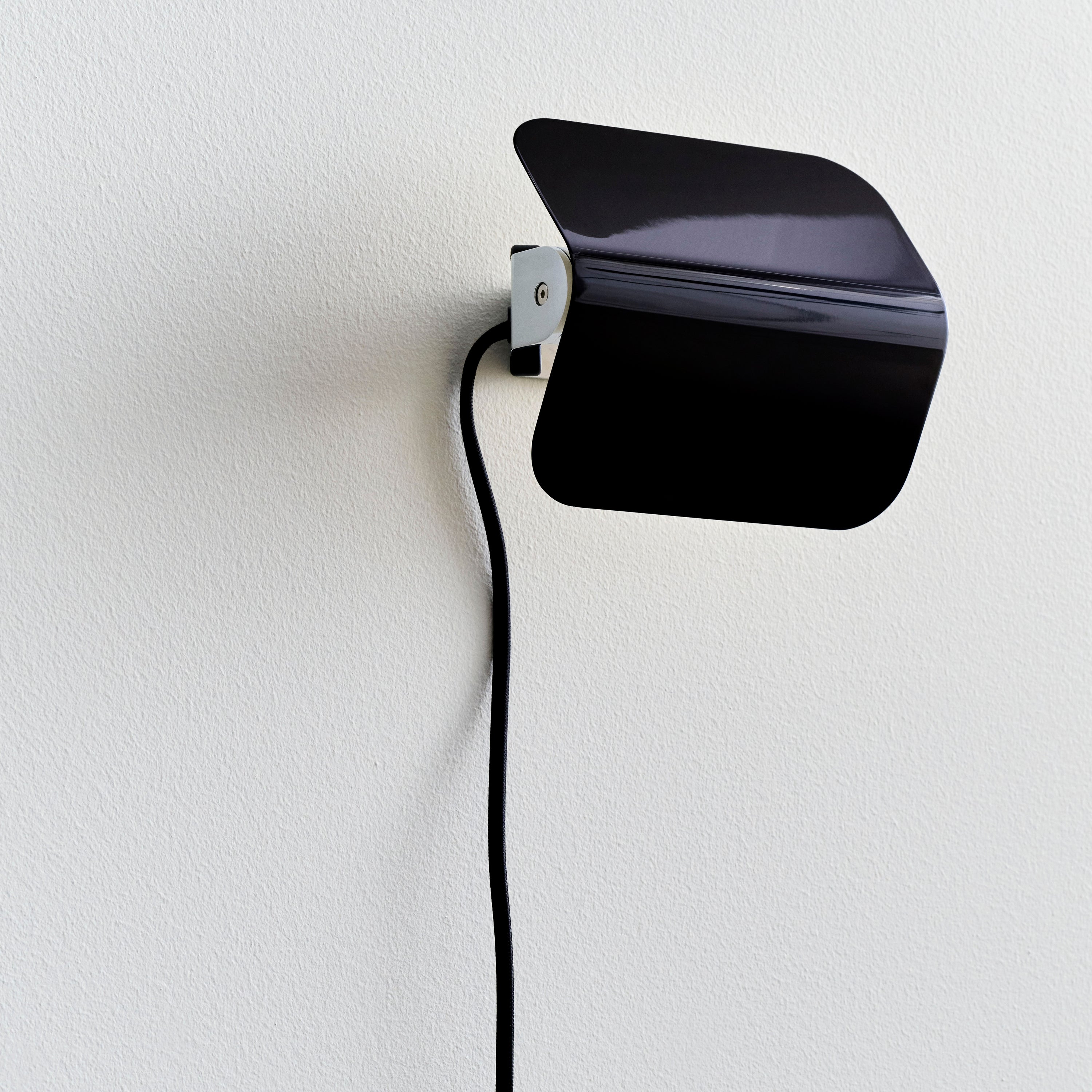 HAY Apex Wandlamp - Iron Black