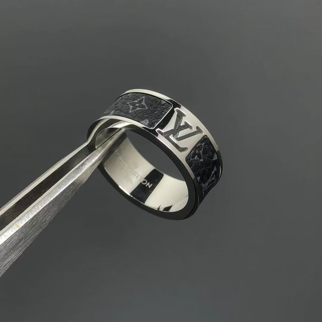 Louis Vuitton Black Leather Ring for Men - Original Replica Club