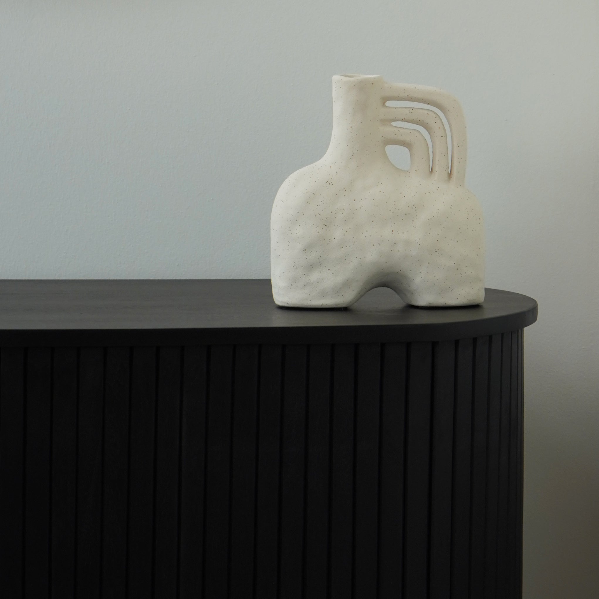 Lewis & Loft Dressoir Livia - Hoog - FSC® mangohout - Zwart