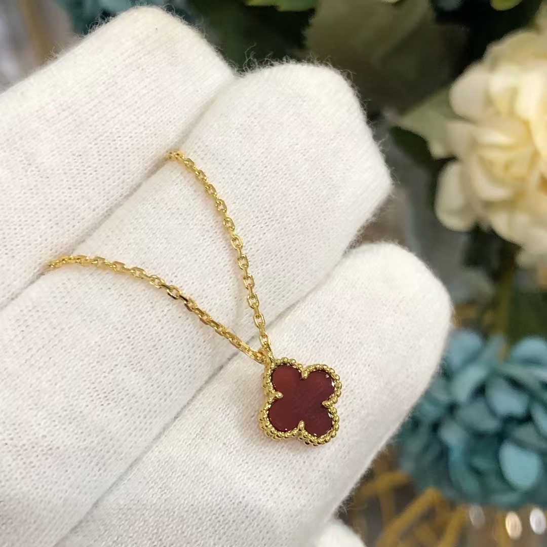 VCA Sweet Alhambra Pendant Necklace - Mini - Original Replica Club