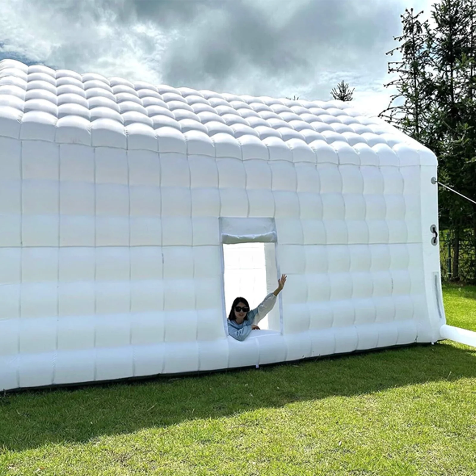 WARSUN 60 Person Large inflatable Party Tent with Disco Cube - Image 18