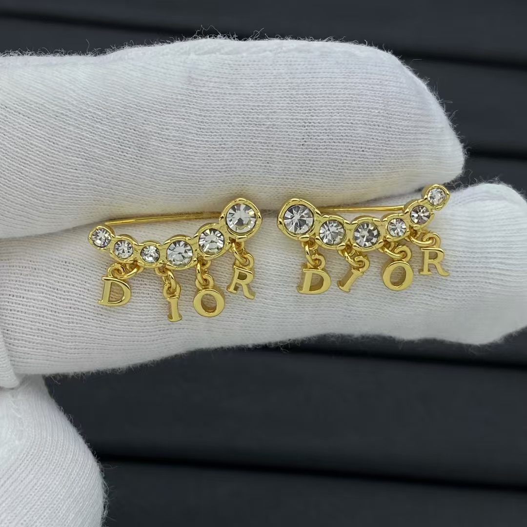 Dior Letter Drop Earrings - Original Replica Club