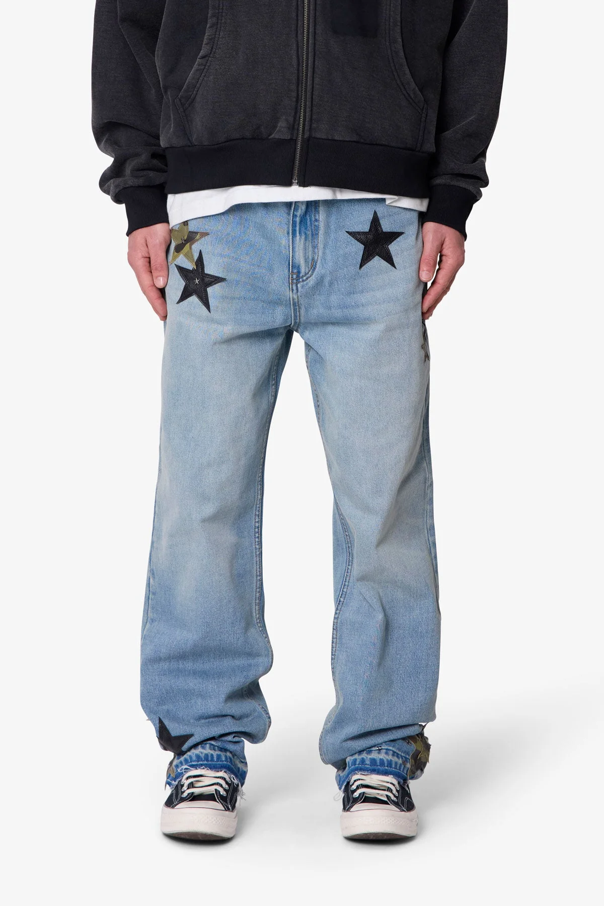Baggy Camo Star Patch Denim - Medium Blue