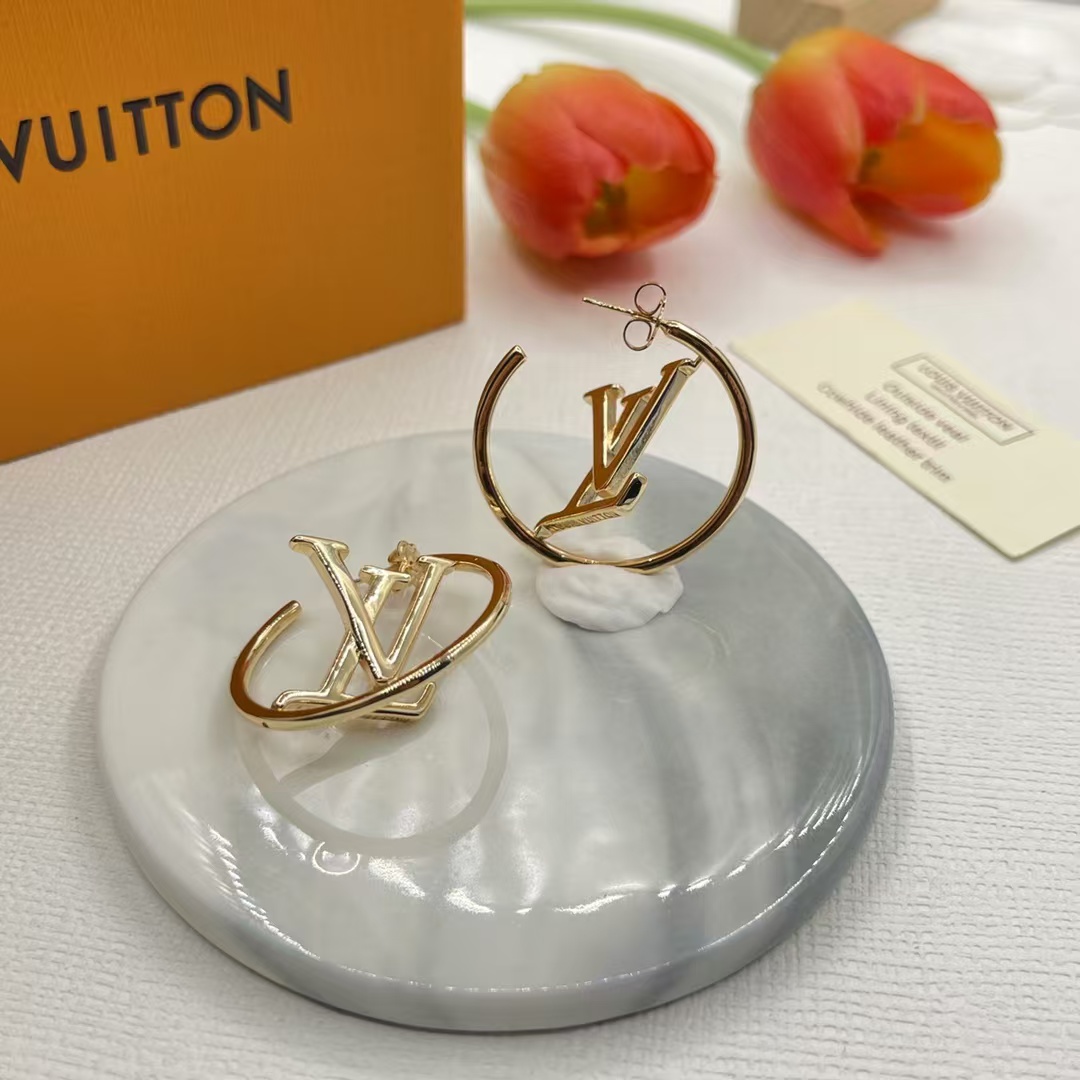 Louis Vuitton Circle LV Letter Earrings - Original Replica Club