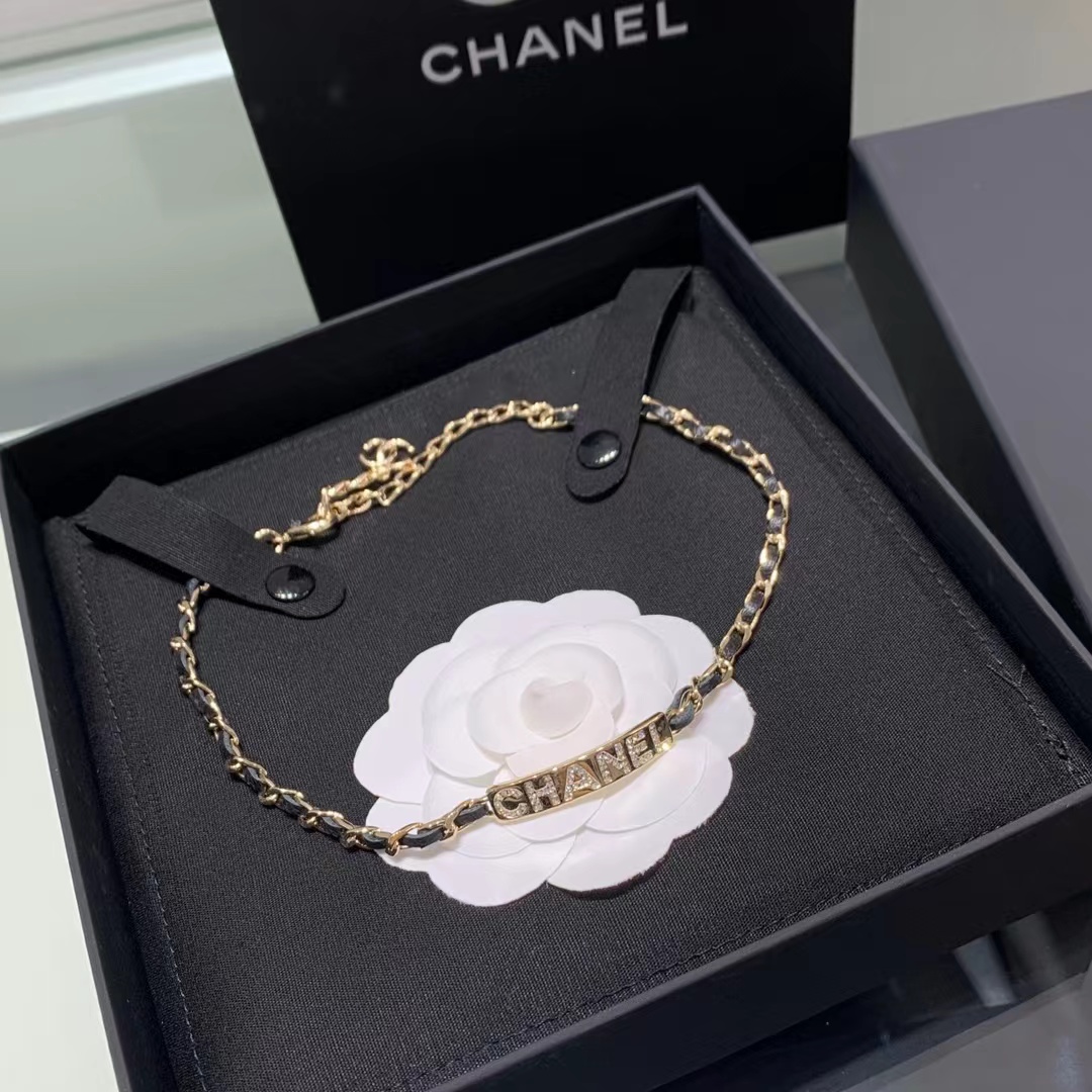 Chanel Leather Cuban Chain Choker Necklace - Original Replica Club