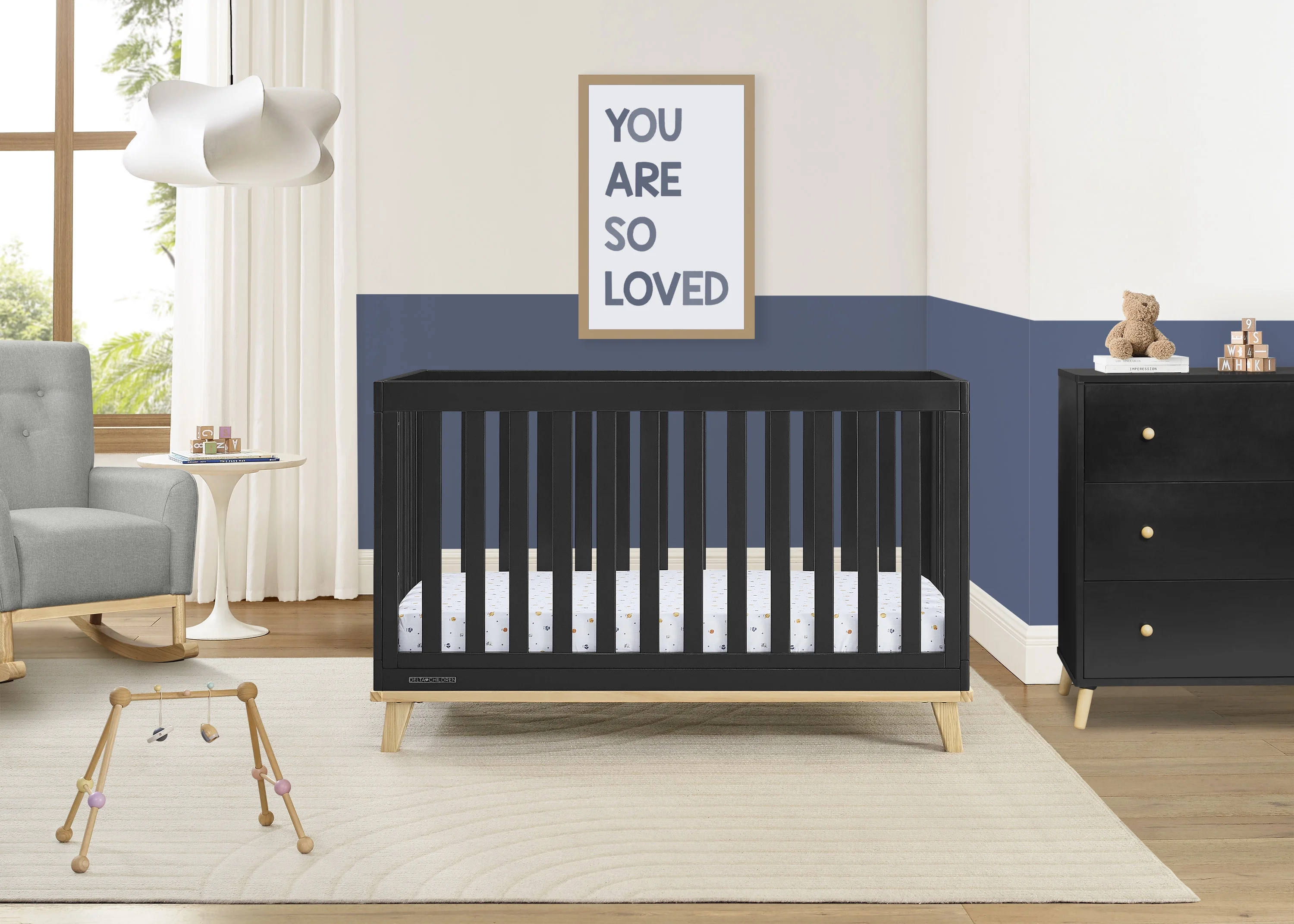 Delta Children Frankie 4-in-1 Convertible Crib - Greenguard Gold Certified, Black with Natural - Image 7