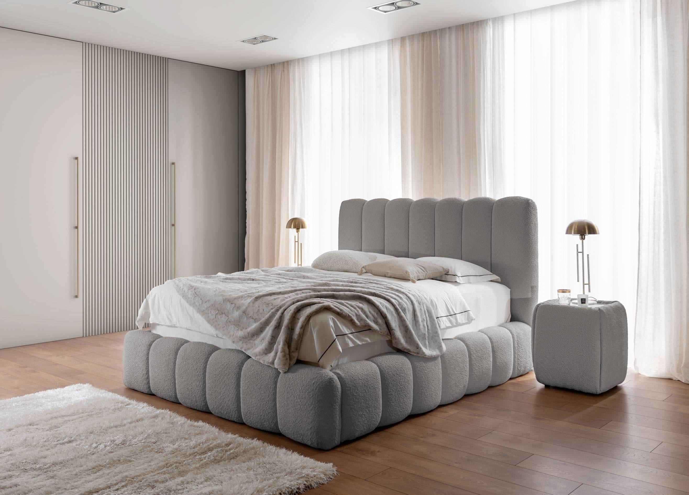 Blokker Dawn Bedframe met Opbergruimte - 200 x 200 cm - Lichtgrijs