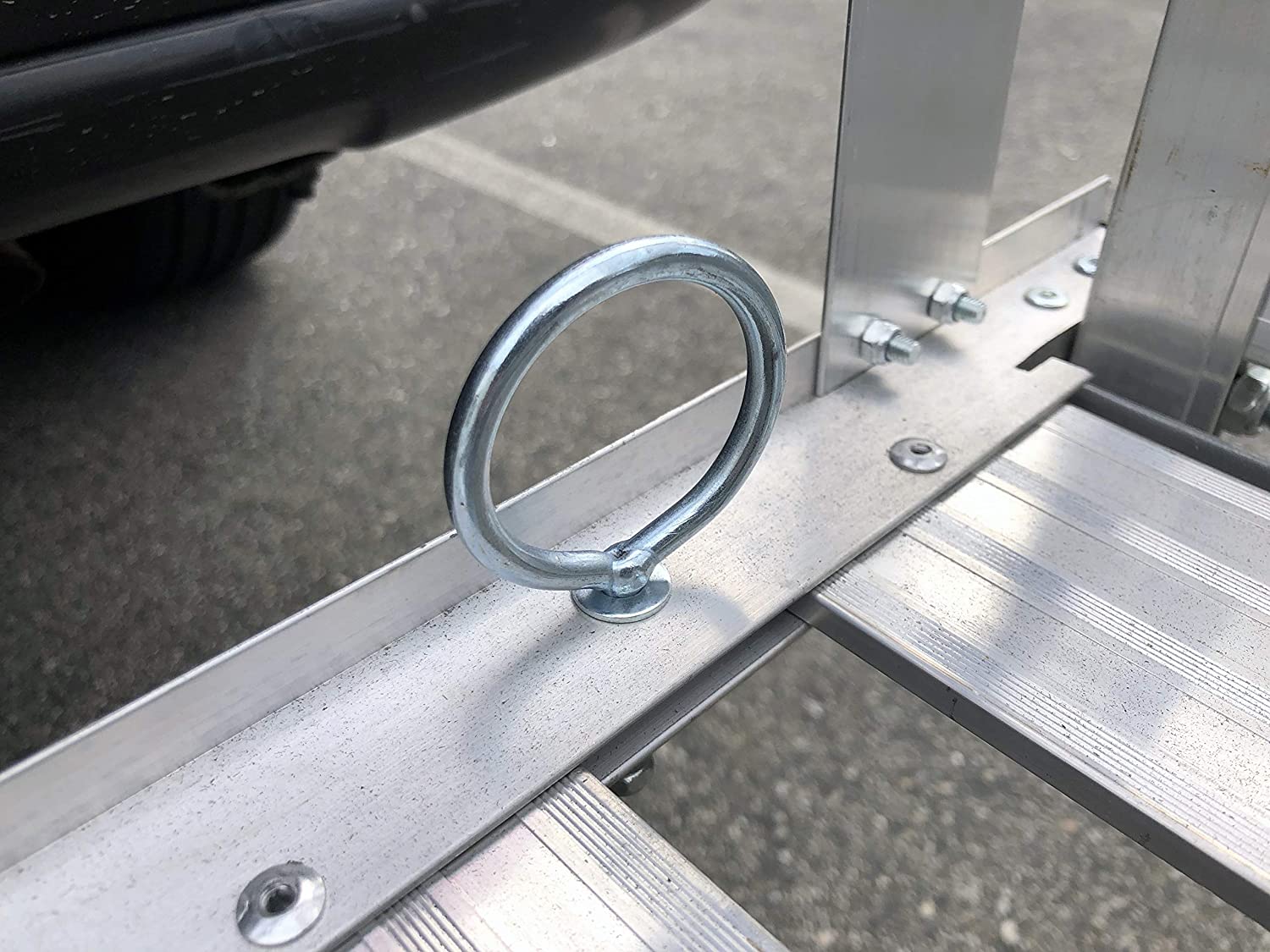 Aluminum Hitch Mount Cargo Carrier With 47 in Long Ramp, 1 Pack - 80779 - Image 4 Aluminum Hitch Mount Cargo Carrier With 47 in Long Ramp, 1 Pack - 80779 - Image 4