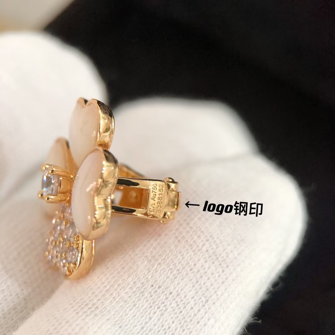 VCA Cosmos Earrings - Original Replica Club