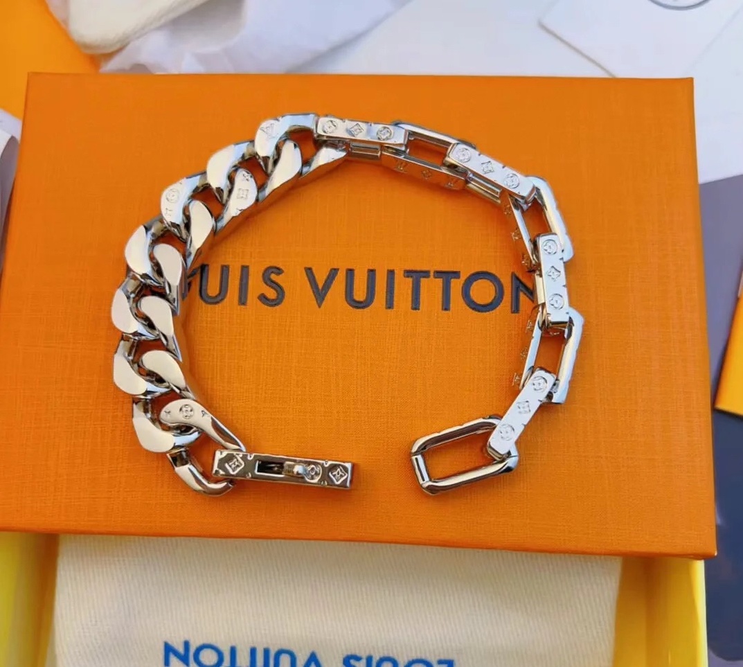 Louis Vuitton Silver Chunky Mixed Cuban Chain Mens Bracelet - Original Replica Club