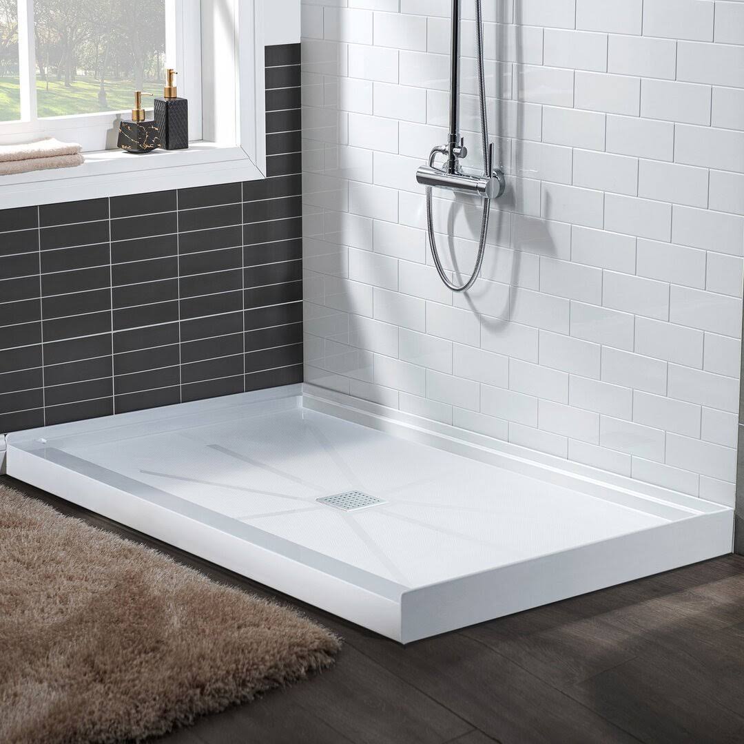 Woodbridge Krasik 48 in. L x 32 in. W Alcove Solid Surface Shower Pan Base with Center Drain in White with Chrome Cover, White with Chrome Drain Cover(Polished Chrome/48" L X 32" W)