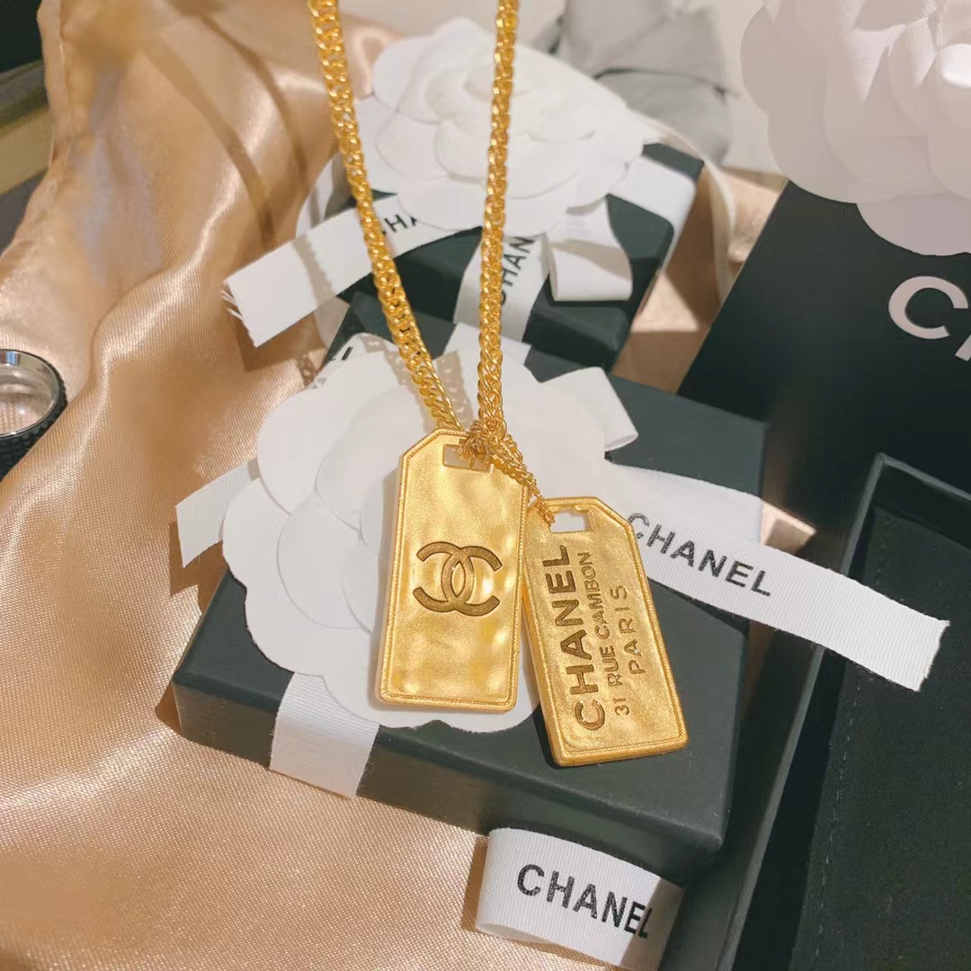 Chanel Unisex Thick Cuban Chain Rectangle Tag Pendant Necklace - Original Replica Club