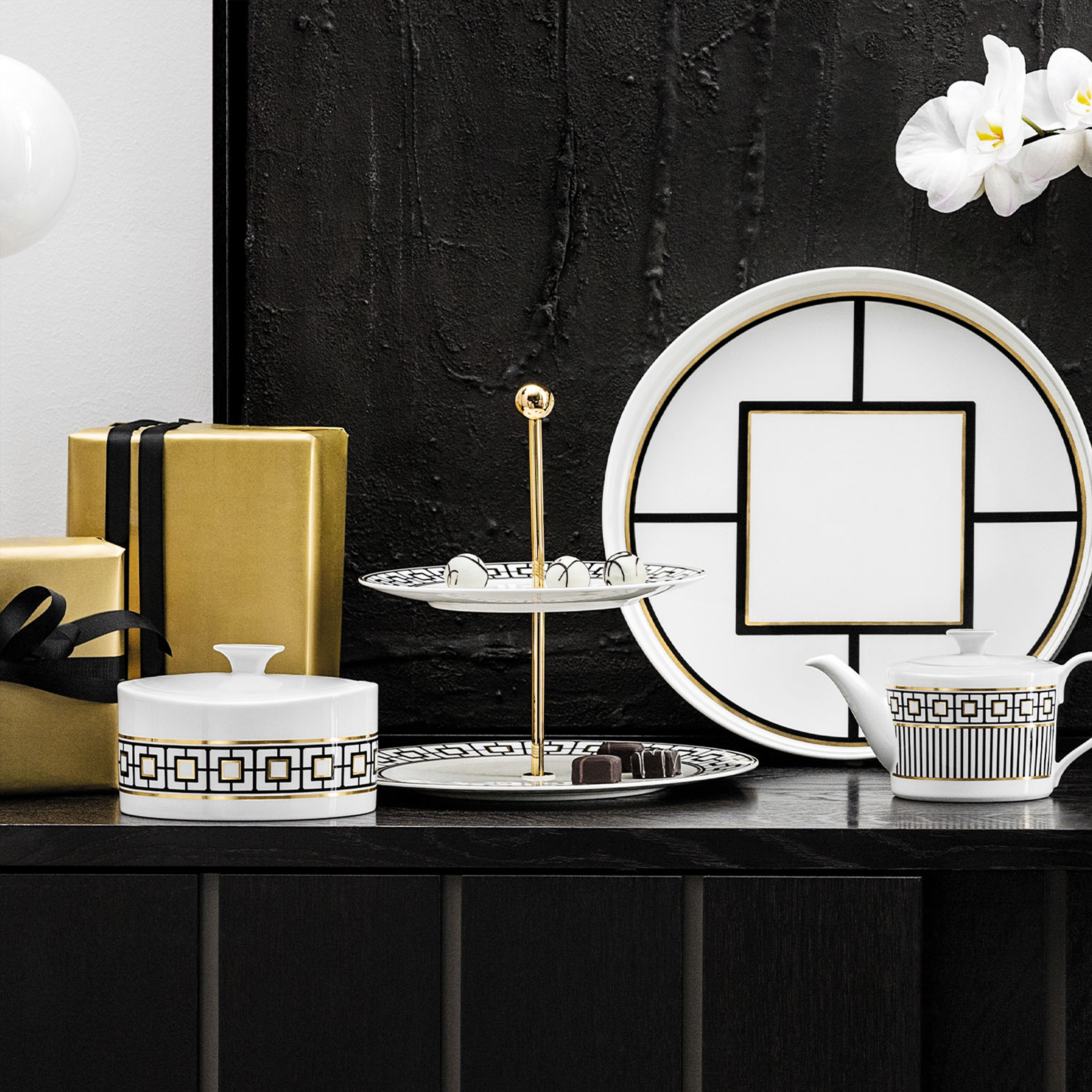 Villeroy & Boch MetroChic 3 Tier Stand