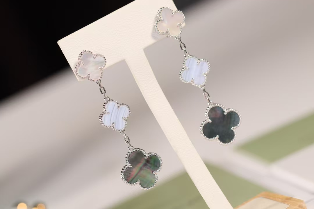 VCA Magic Alhambra Earrings 3 Motifs - Original Replica Club