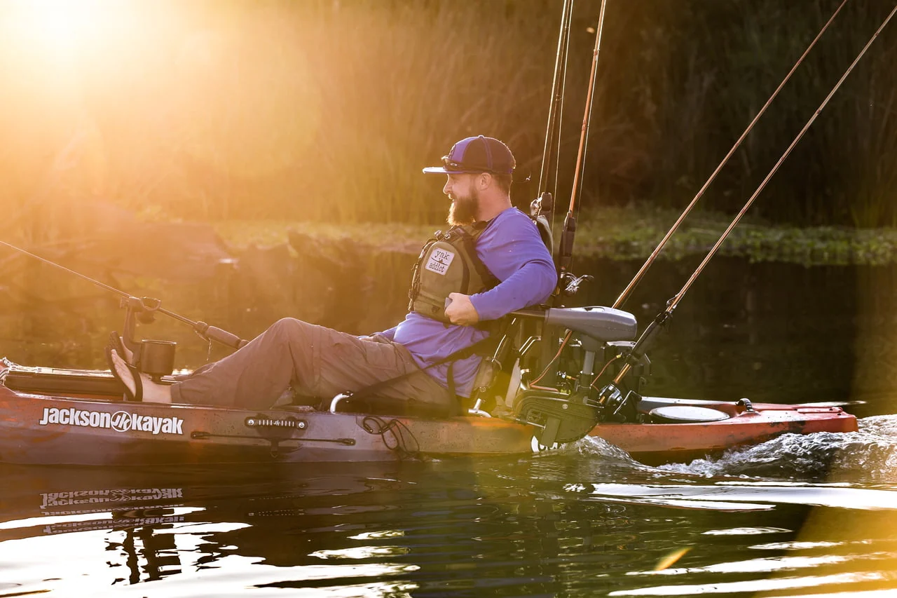 Newport Vessels Kayak Series 36 Lb. Thrust Saltwater Transom Mounted Electric Kayak Trolling Motor with 24 In. Shaft - Image 5
