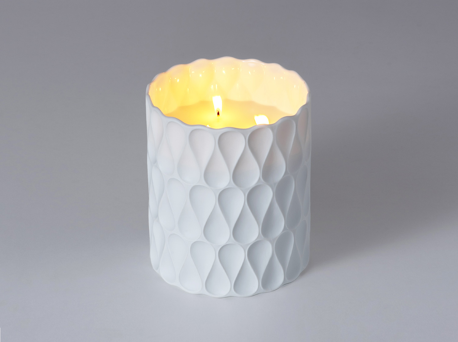 Pot à bougie 17,5 cm + bougie parfumée « Rue des Archives » 1800g
