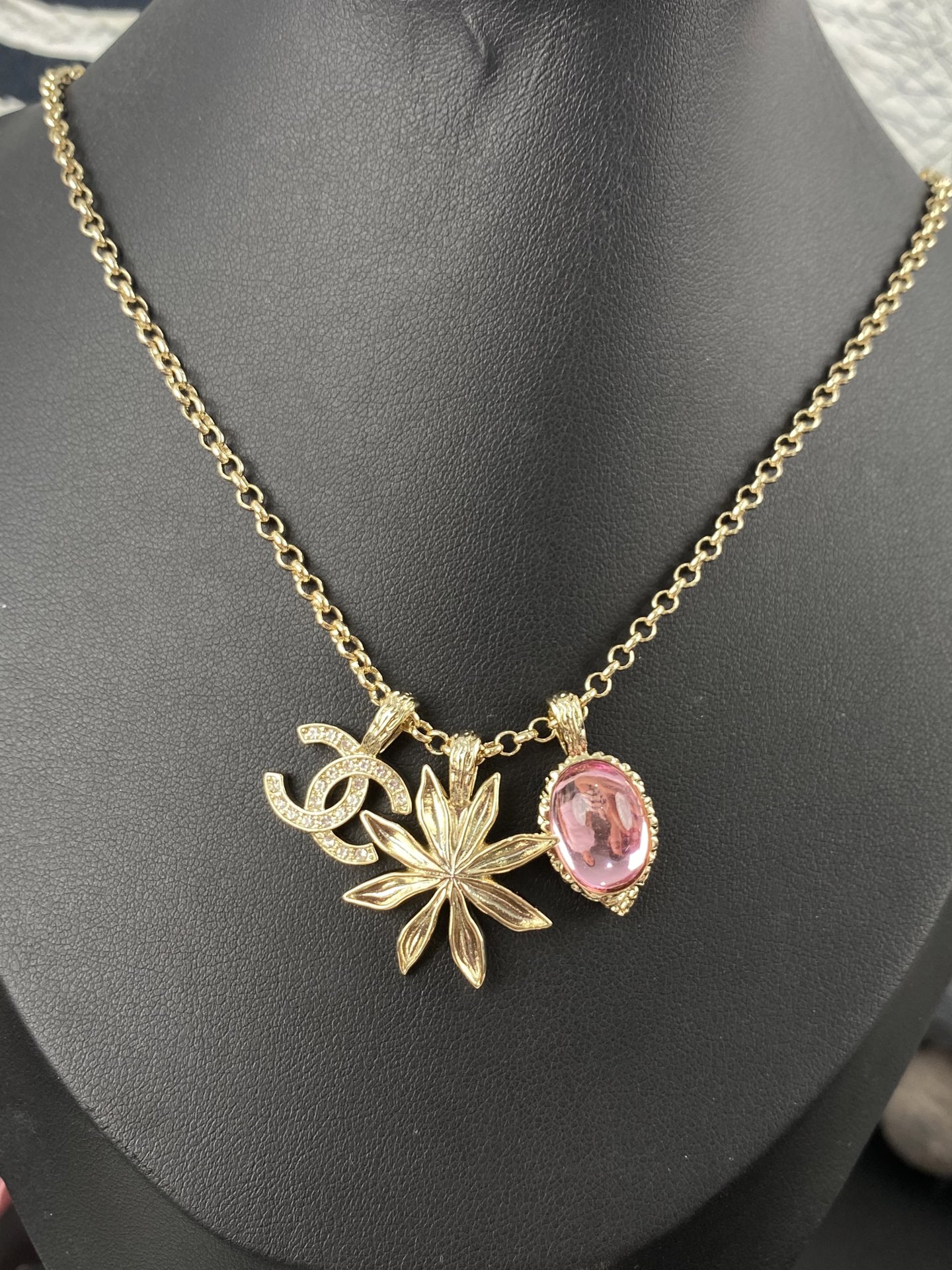 Chanel Pink Diamond Sunflower CC Pendant Necklace - Original Replica Club