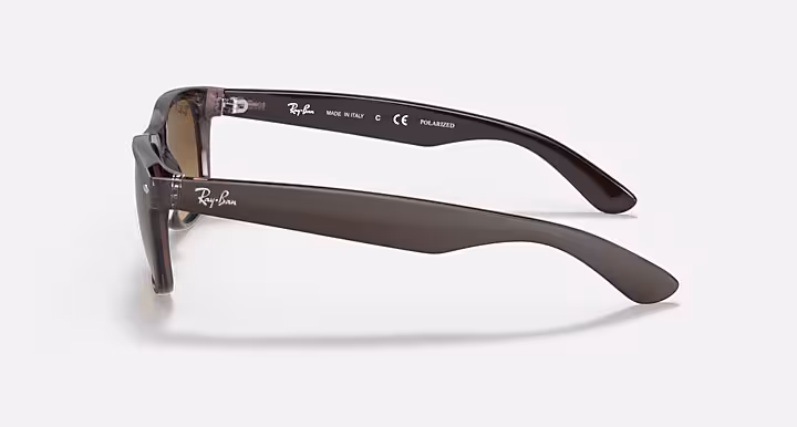 Ray-Ban NEW WAYFARER CLASSIC