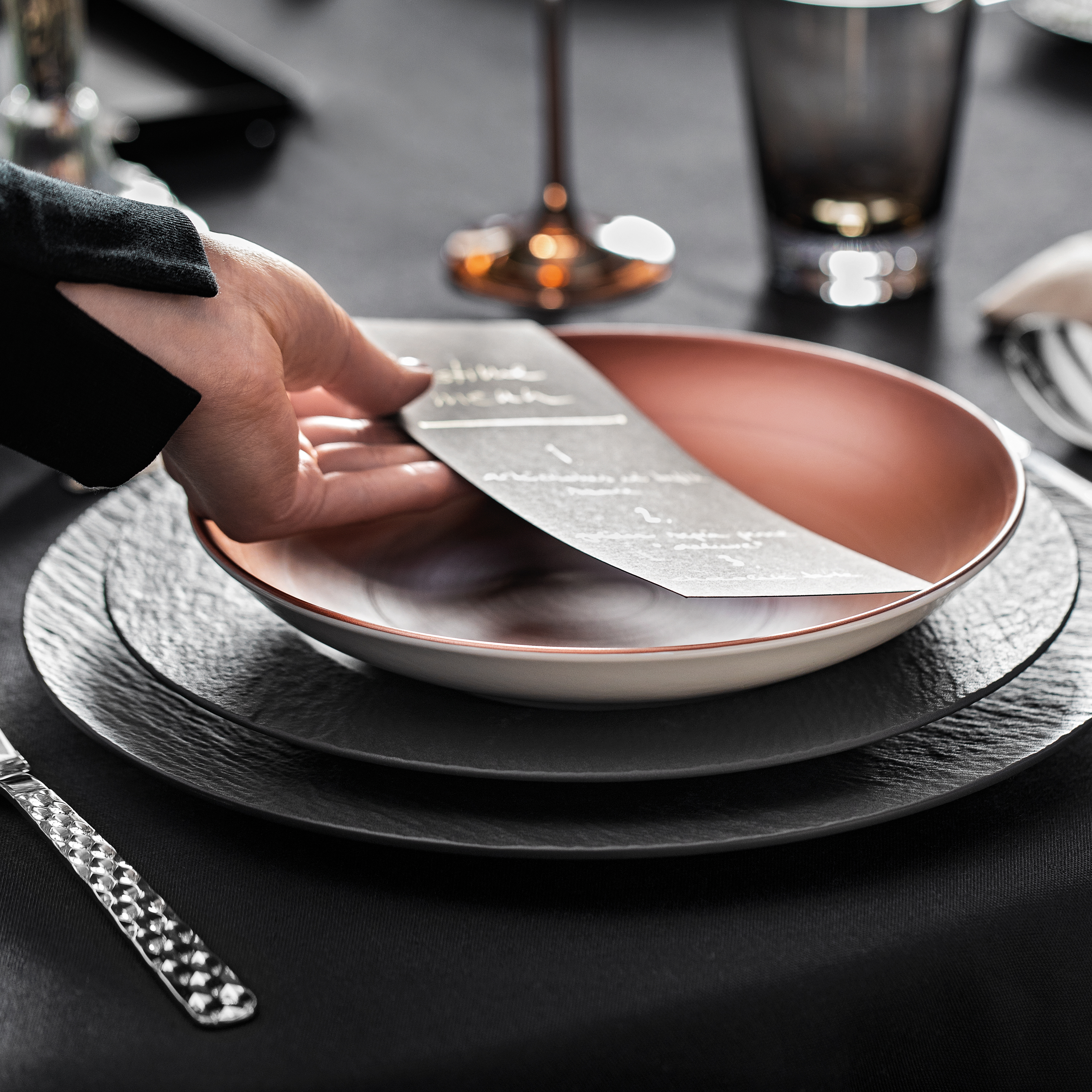 Villeroy & Boch Manufacture Serving/ Under Plate