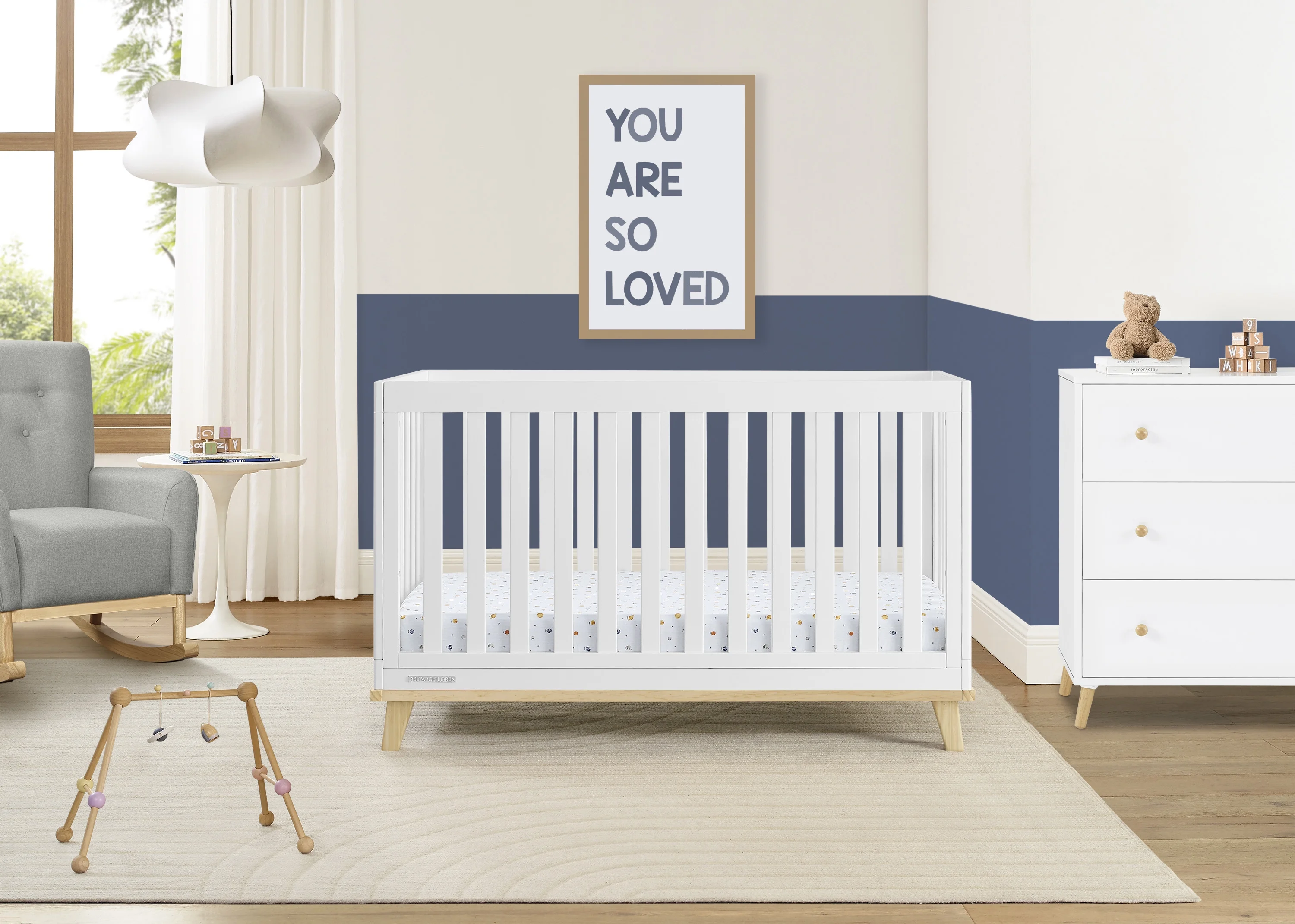 Delta Children Frankie 4-in-1 Convertible Crib - Greenguard Gold Certified, Black with Natural - Image 27