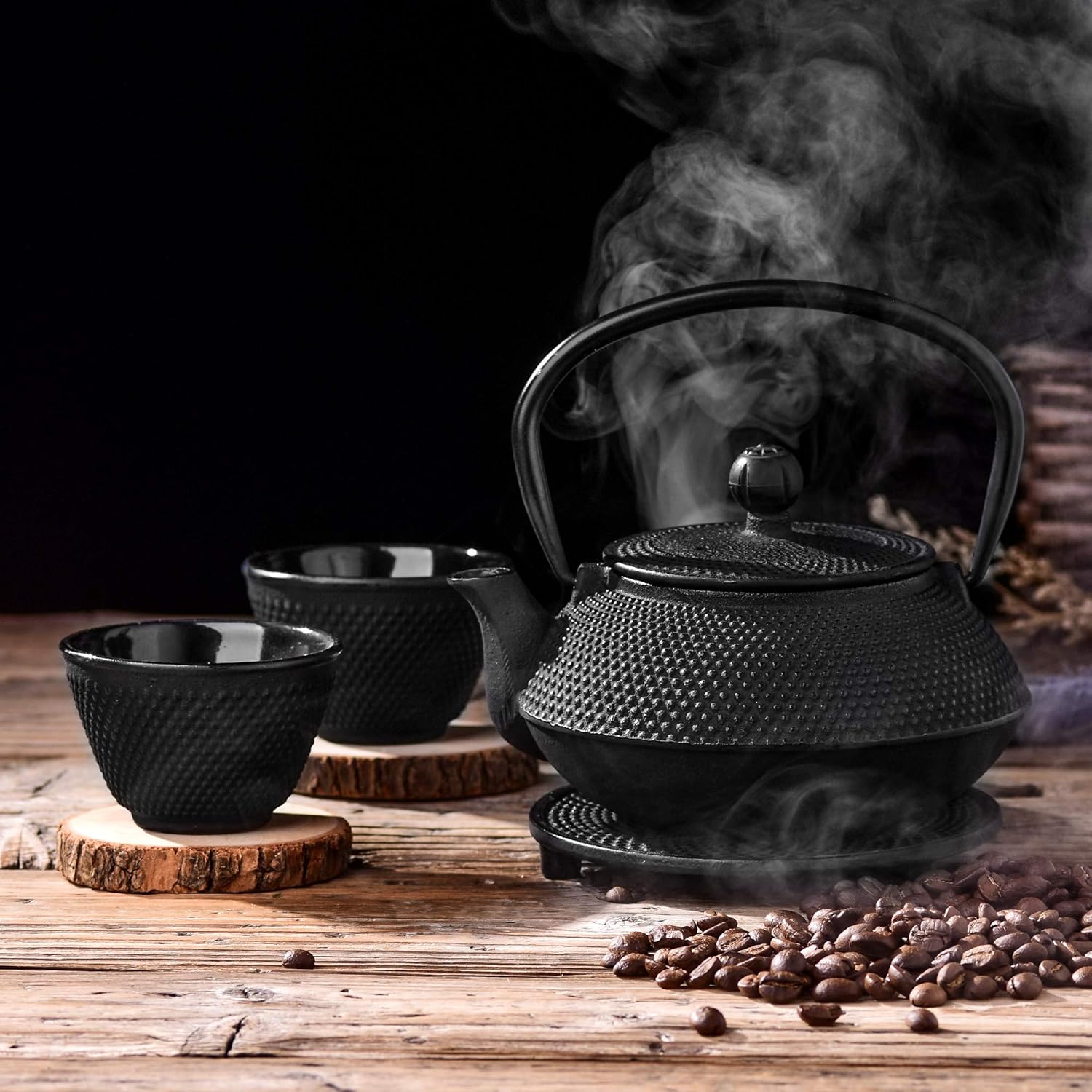 Velaze Cast Iron Teapot Set,Japanese Teapot Heat Preservation with Trivet,Stainless Steel Infuser and 2 Cups,Durable Cast Iron with a Fully Enameled Interior,Beautiful Hammered Design,700ML/23oz