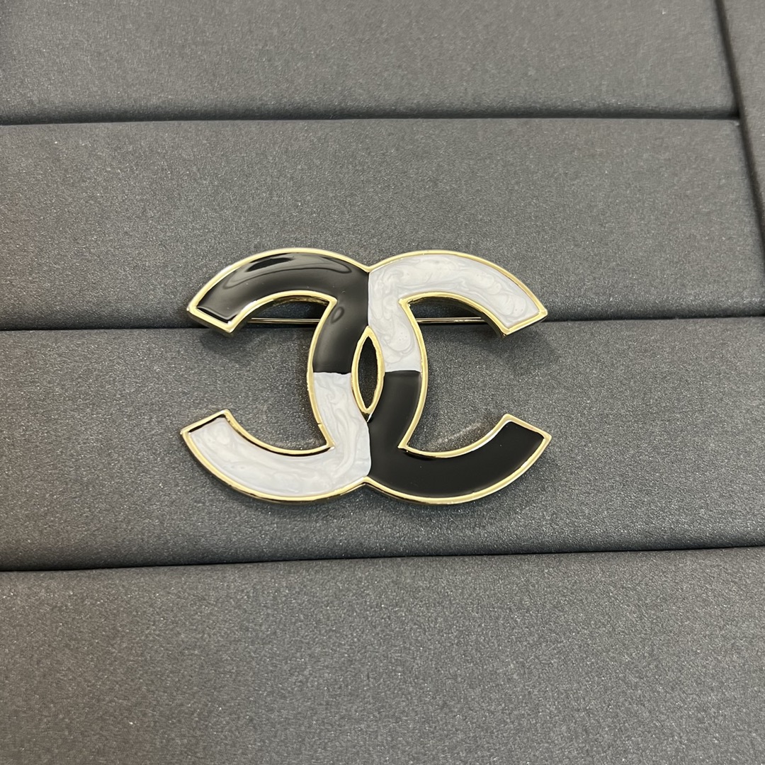 Chanel Enamel Mixed Color CC Brooch - Original Replica Club