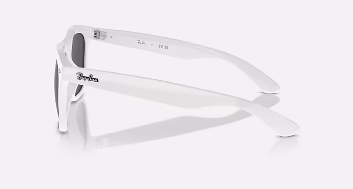 Ray-Ban RB4260D