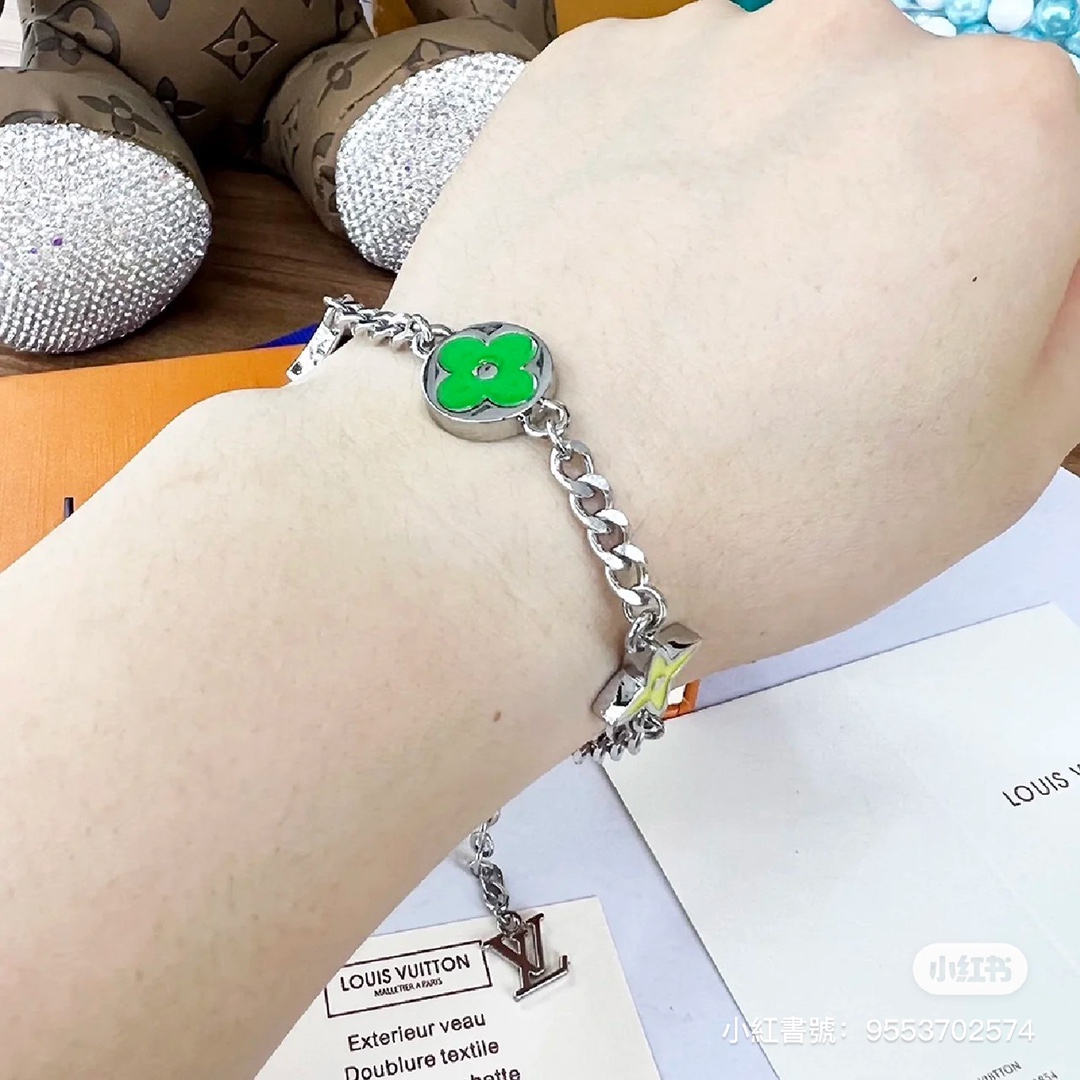 Louis Vuitton 4 Motifs Green Yellow Star Sun Blossom Chain Bracelet - Original Replica Club