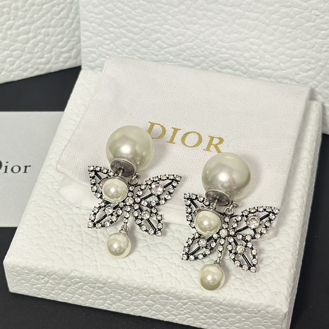 Dior Butterfly Pearl Drop Earrings - Original Replica Club