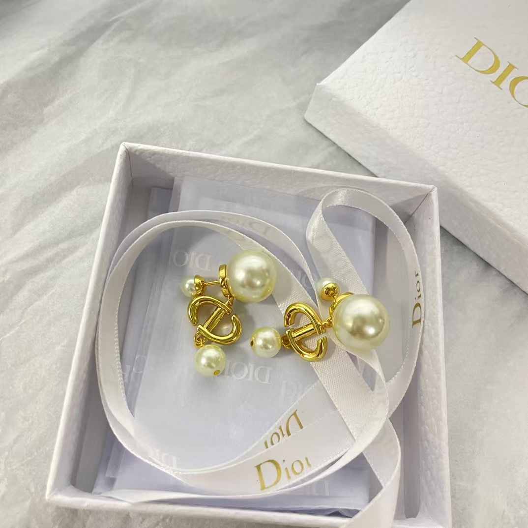 Dior Diamond CD Pearl Drop Earrings - Original Replica Club