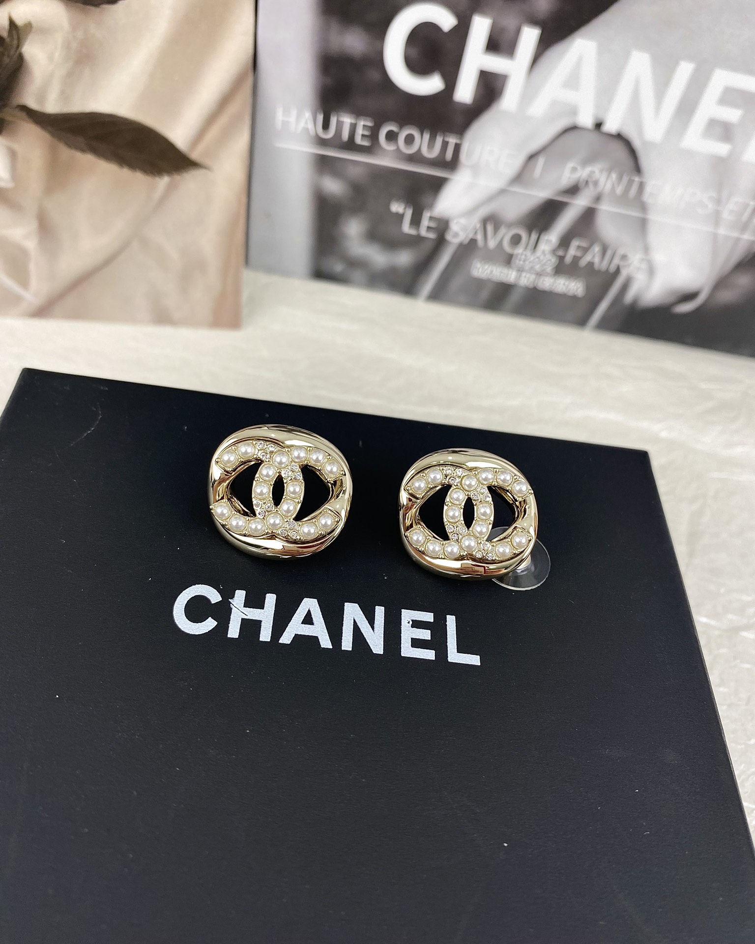 Chanel Diamond and Pearl  CC Pearl Stud Earrings - Original Replica Club
