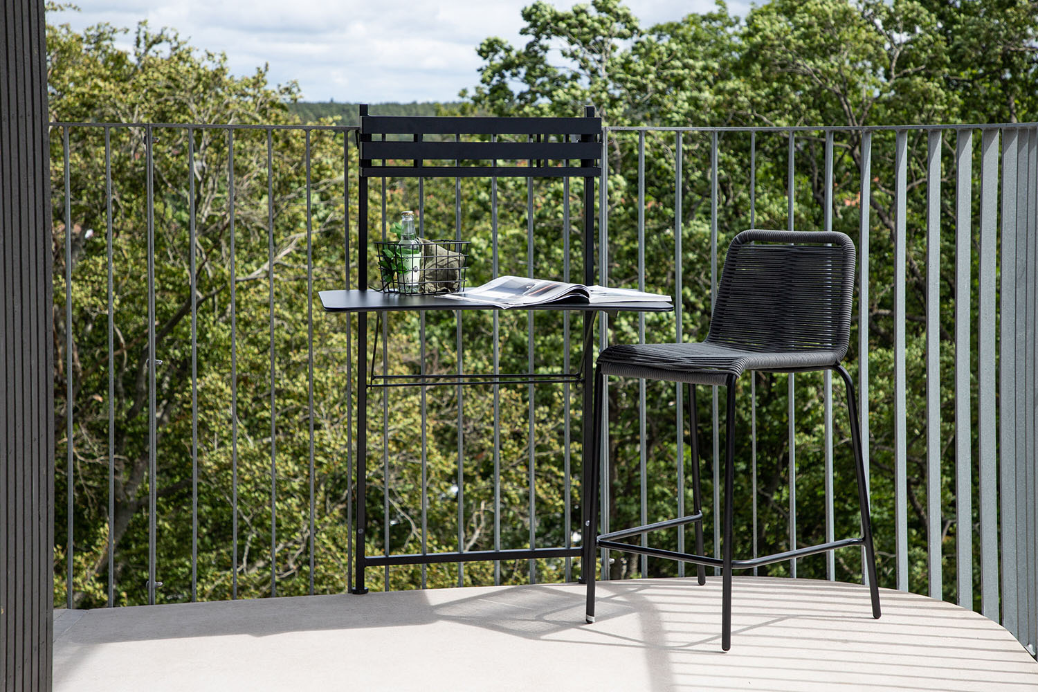 Rebellenclub Thymo Balkontafel - 77 x 57cm - Zwart