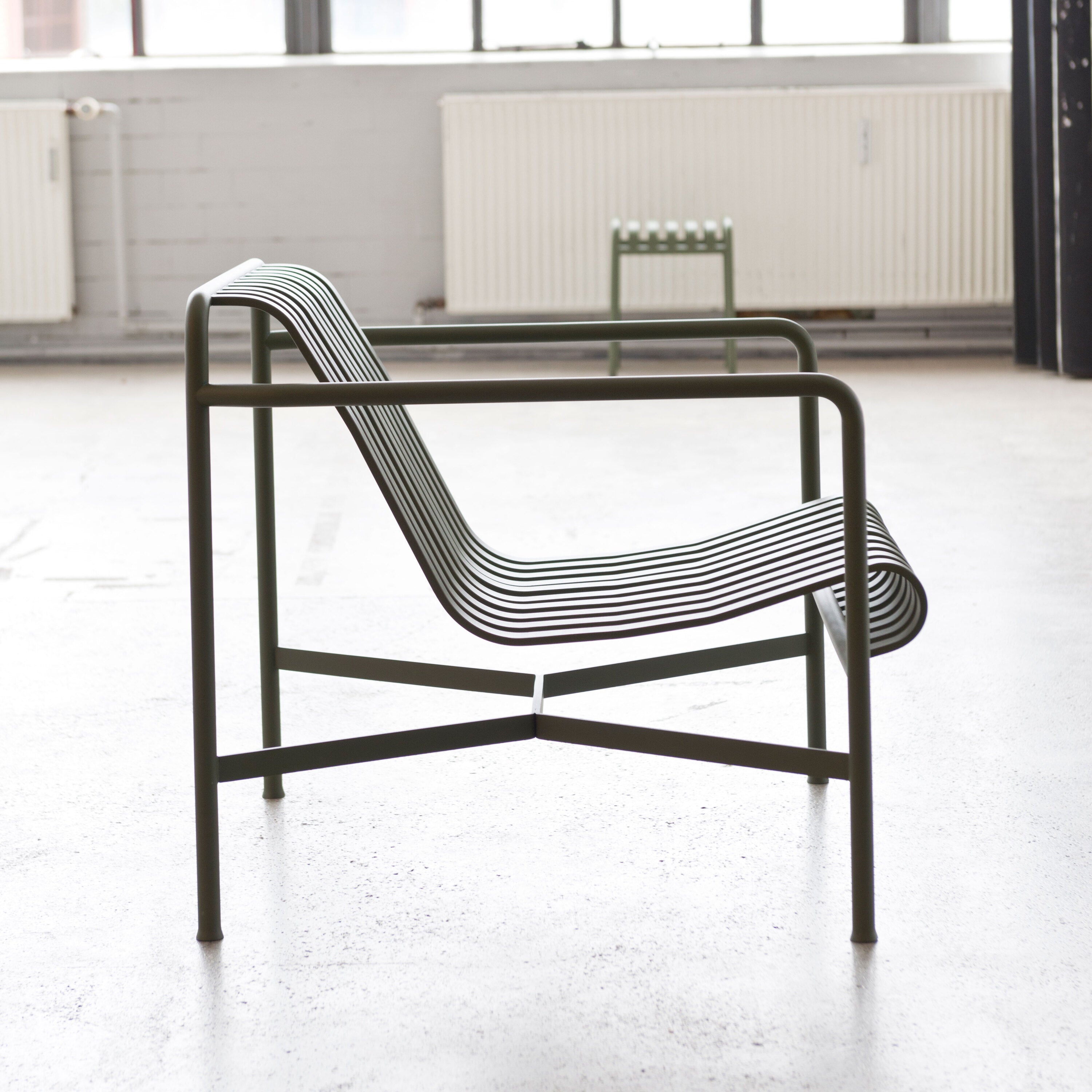 HAY Palissade Lounge Chair Low - Lichtgrijs