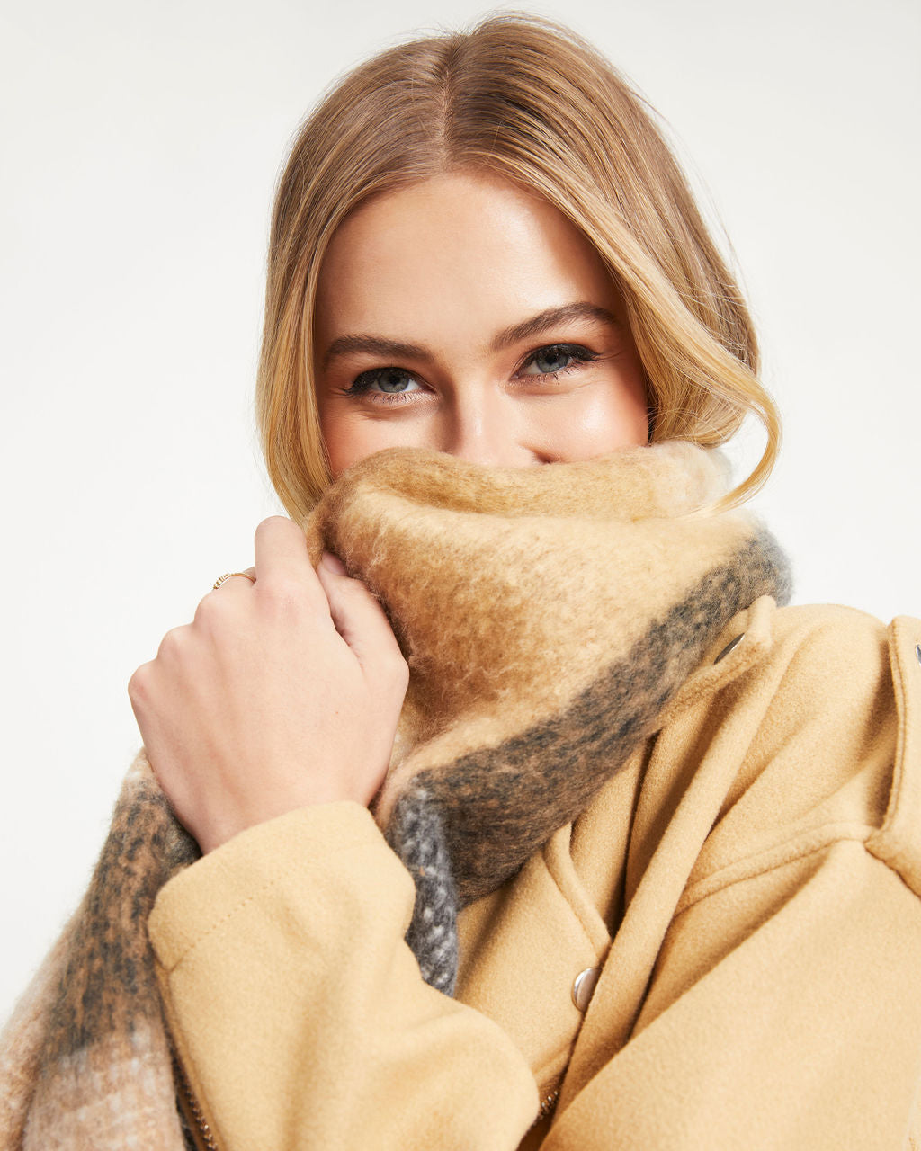 City Vacay Plaid Scarf - Se7enfashion