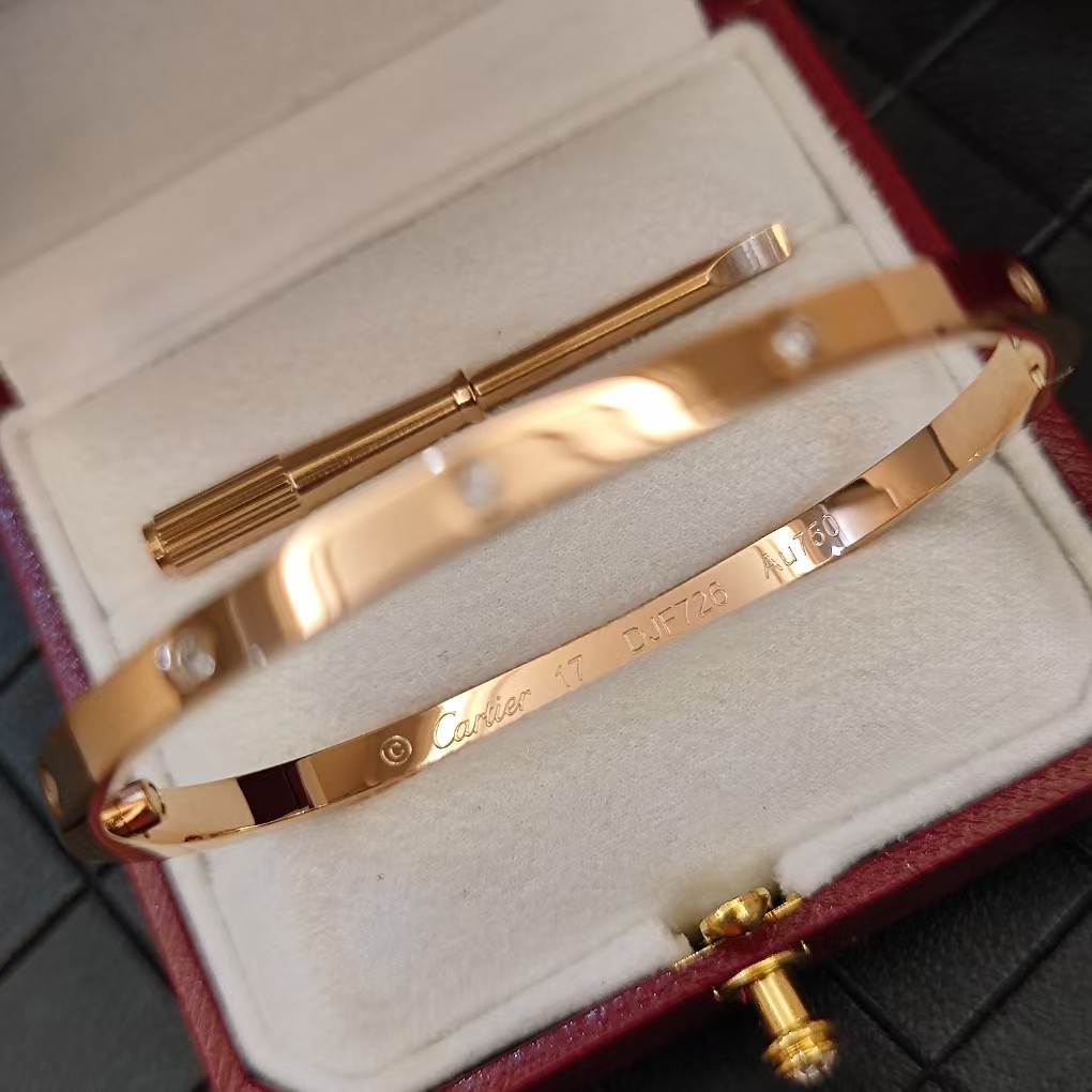 Cartier LOVE Bangle Bracelet - Original Replica Club