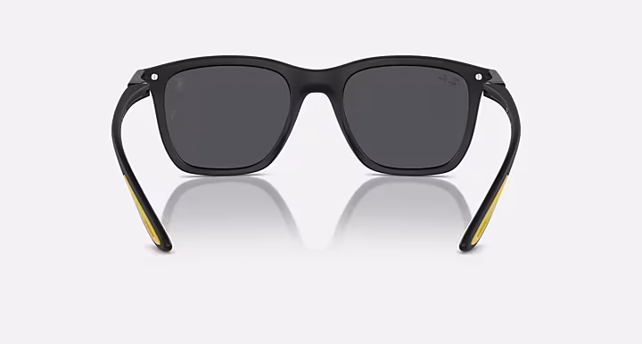 Ray-Ban RB4433M SCUDERIA FERRARI COLLECTION