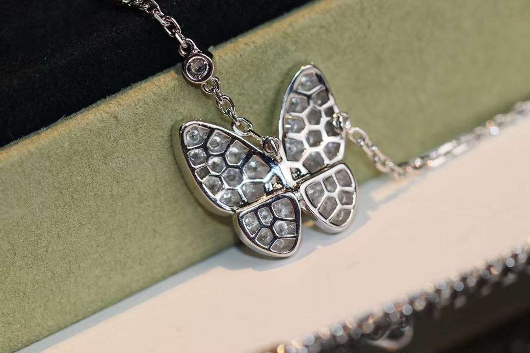 VCA Two Butterfly Pendant Necklace - Original Replica Club