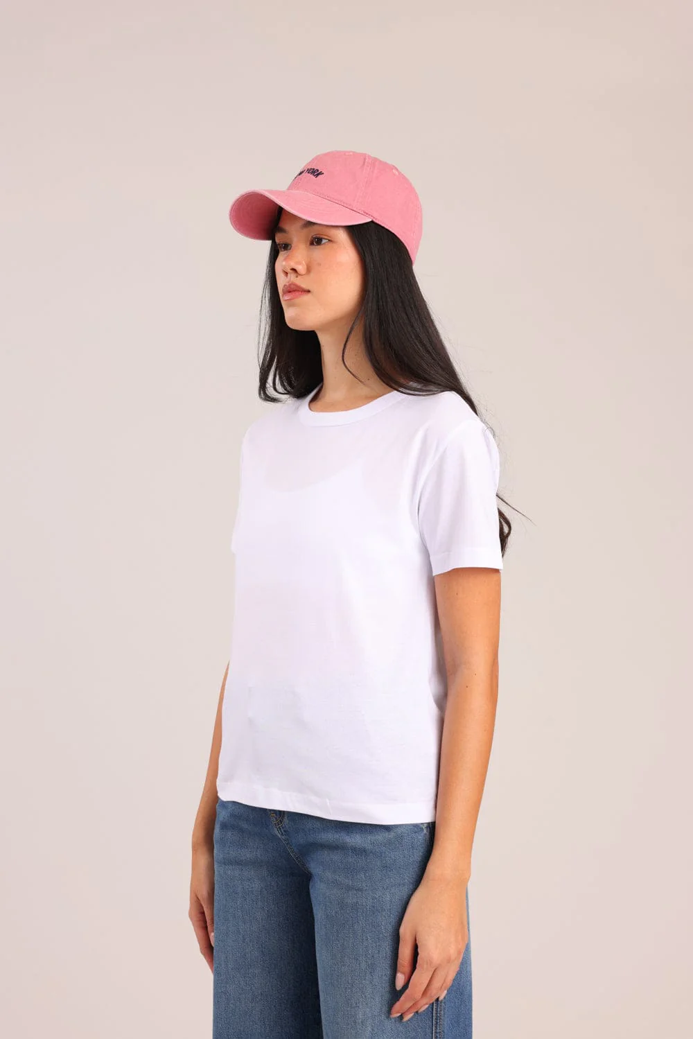 חולצת טישרט בייסיק עם צווארון עגול