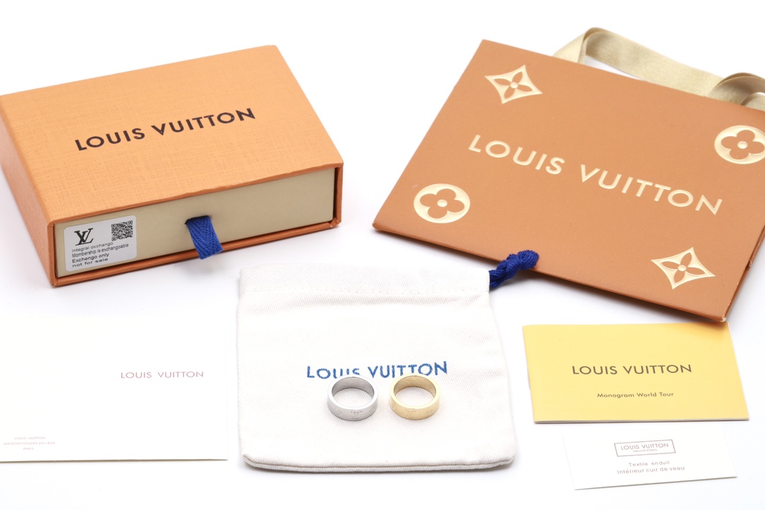 Louis Vuitton Men's Wide Band Ring - Original Replica Club