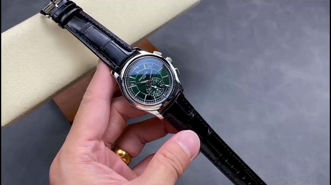 Patek Phillippe Complications Platinum Limited Edition Annual Calendar 5905P 014