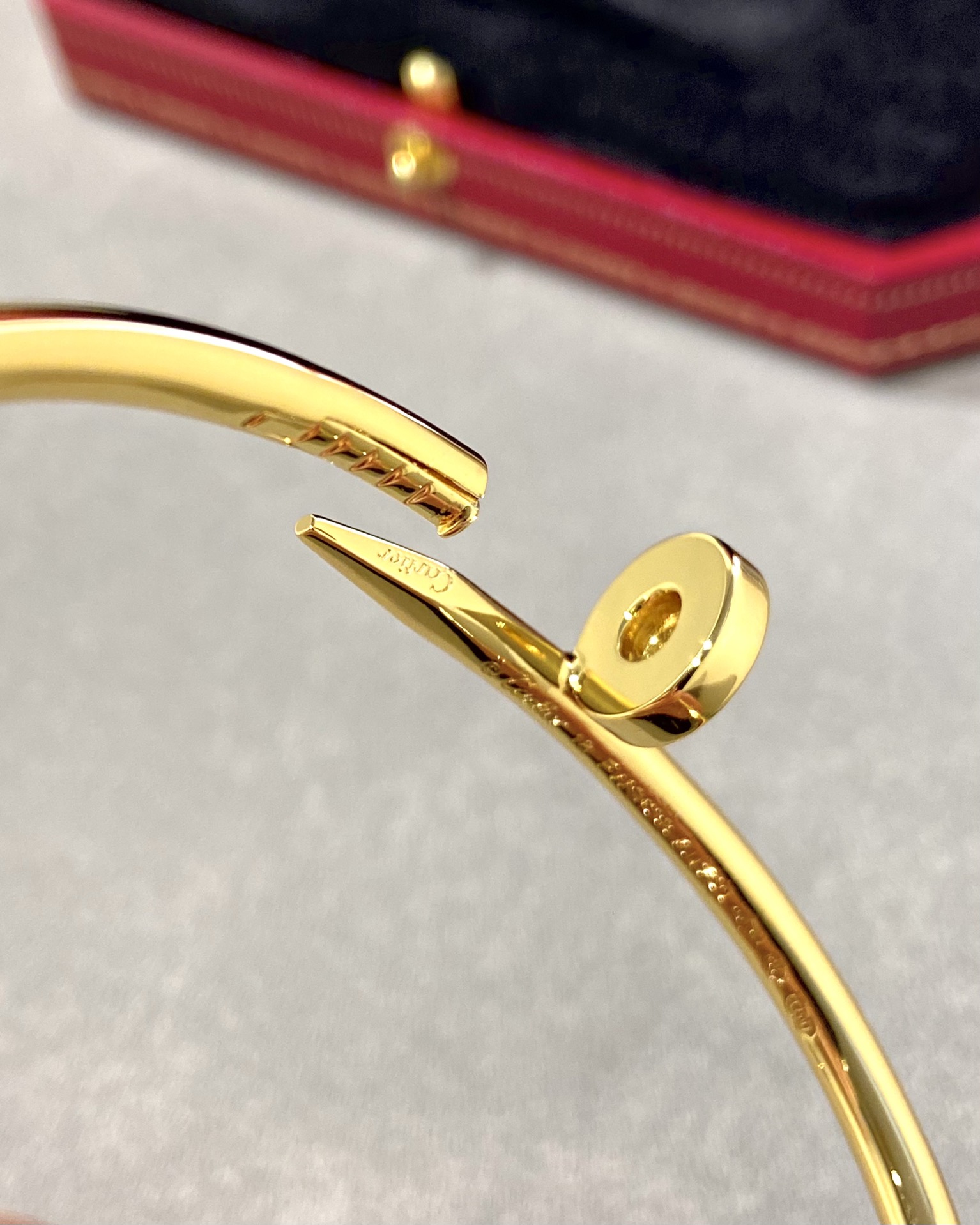 Cartier Smooth Juste un Clou Nail Bracelet - Original Replica Club