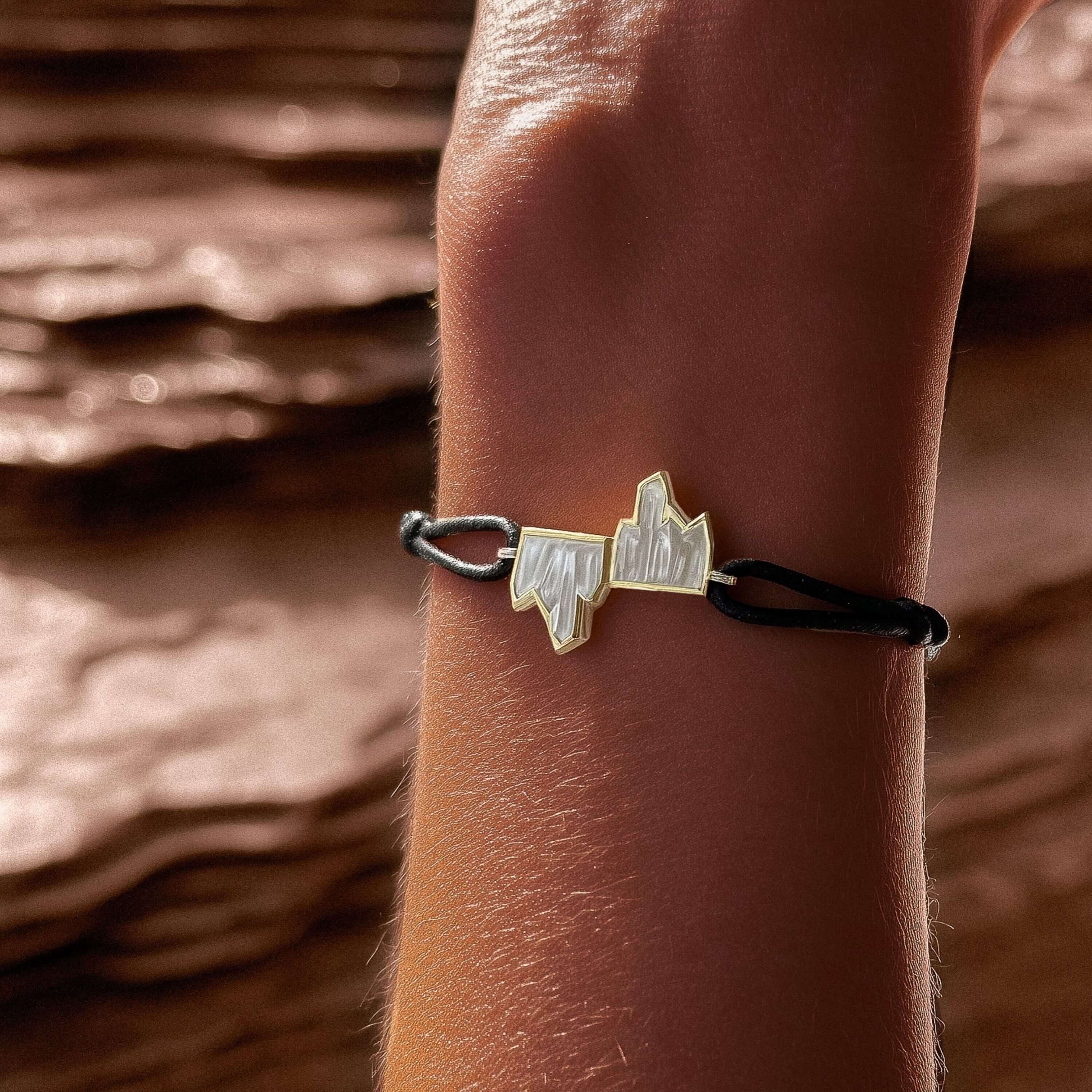BRACELET CORDON TERRAMINERAL - CRISTAL INCOLORE, PLAQUÉ OR JAUNE 18 CARATS