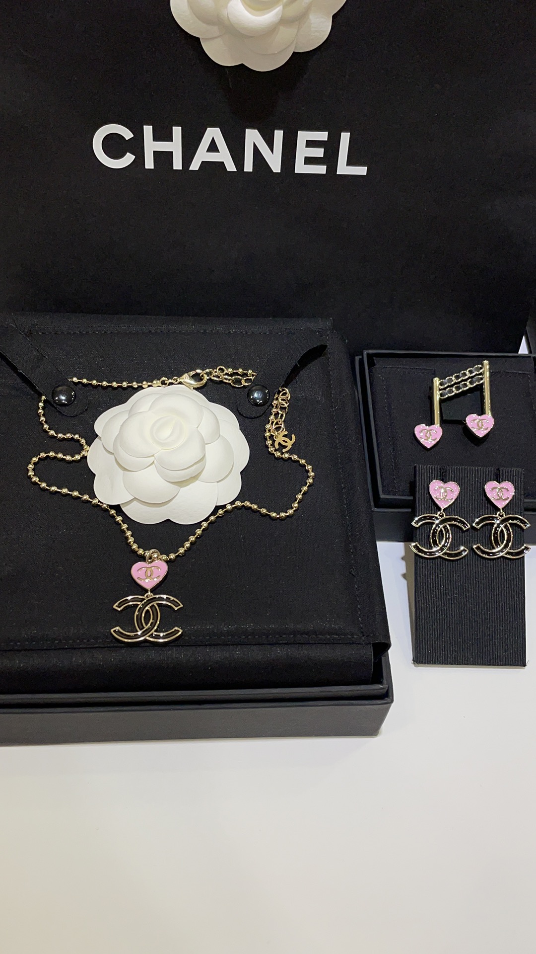 Chanel Pink Heart Note Brooch - Original Replica Club